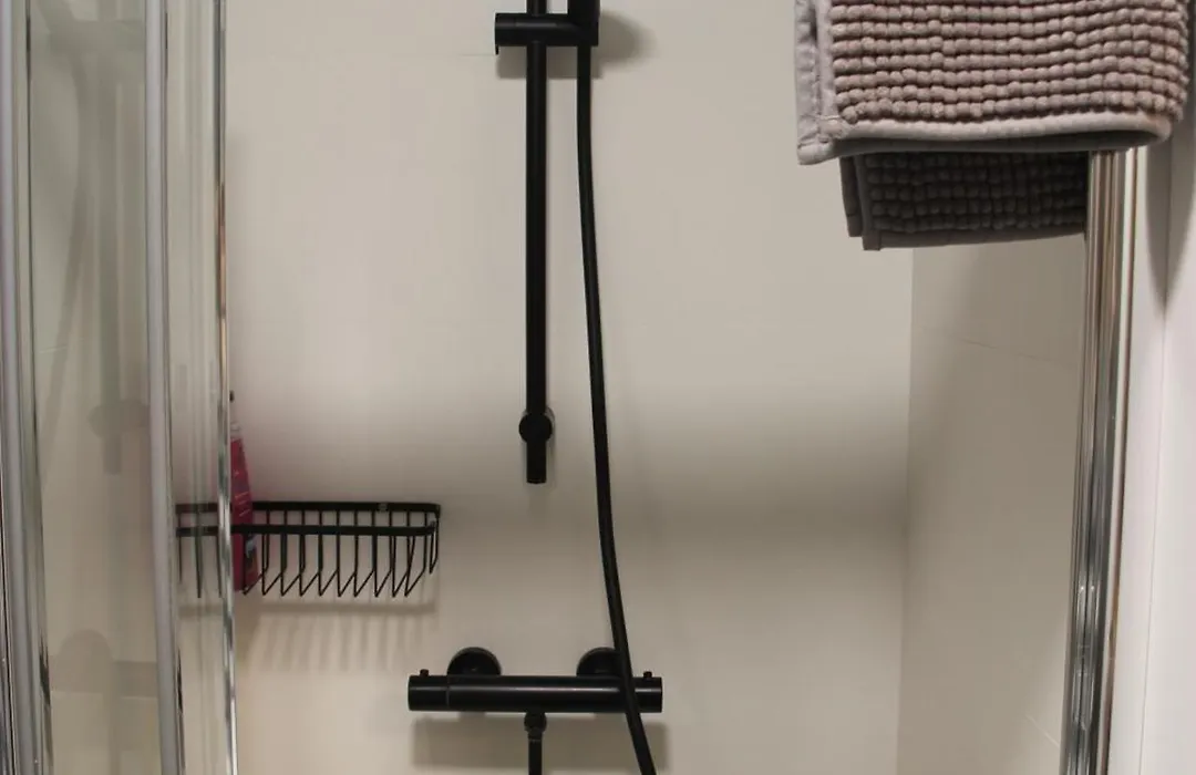 Apartamento Trompeta !!Parking Privado Gratuito!!-1