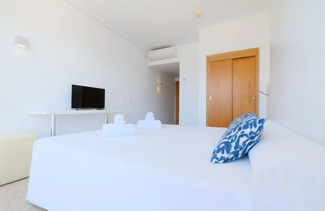 Azuline Hotel S'Anfora & Fleming (Adults Only)-1