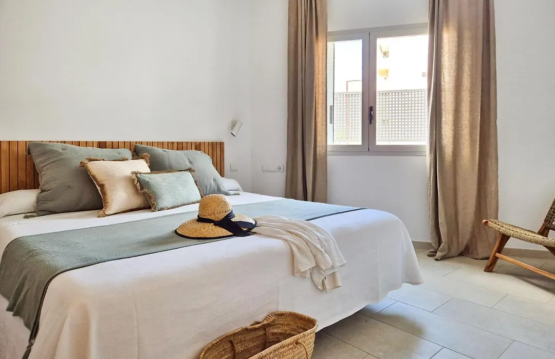 Apartamentos Proa - Emar Hotels Only Adults-1