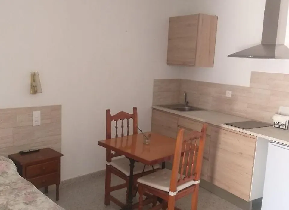 New Hostal Sant Llop-1