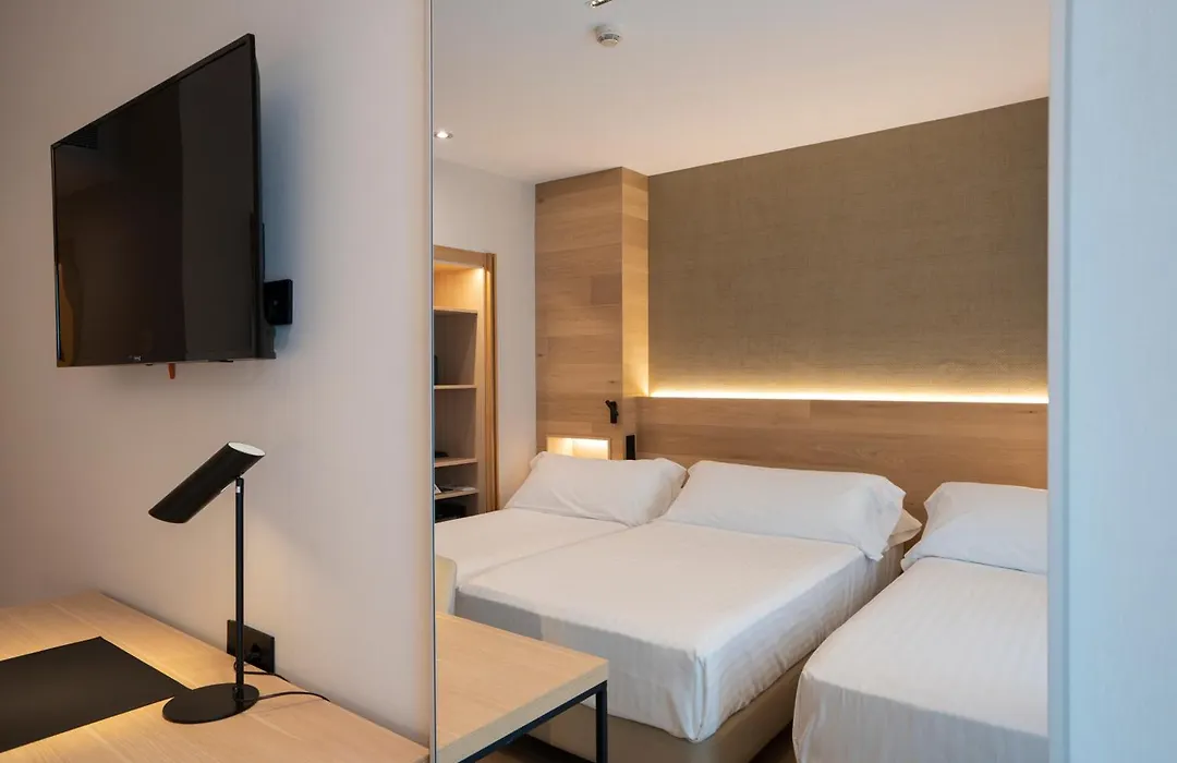 Hotel Zenit Bilbao-1