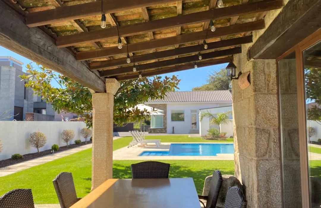 Casa rural con piscina Viña de Millan-1