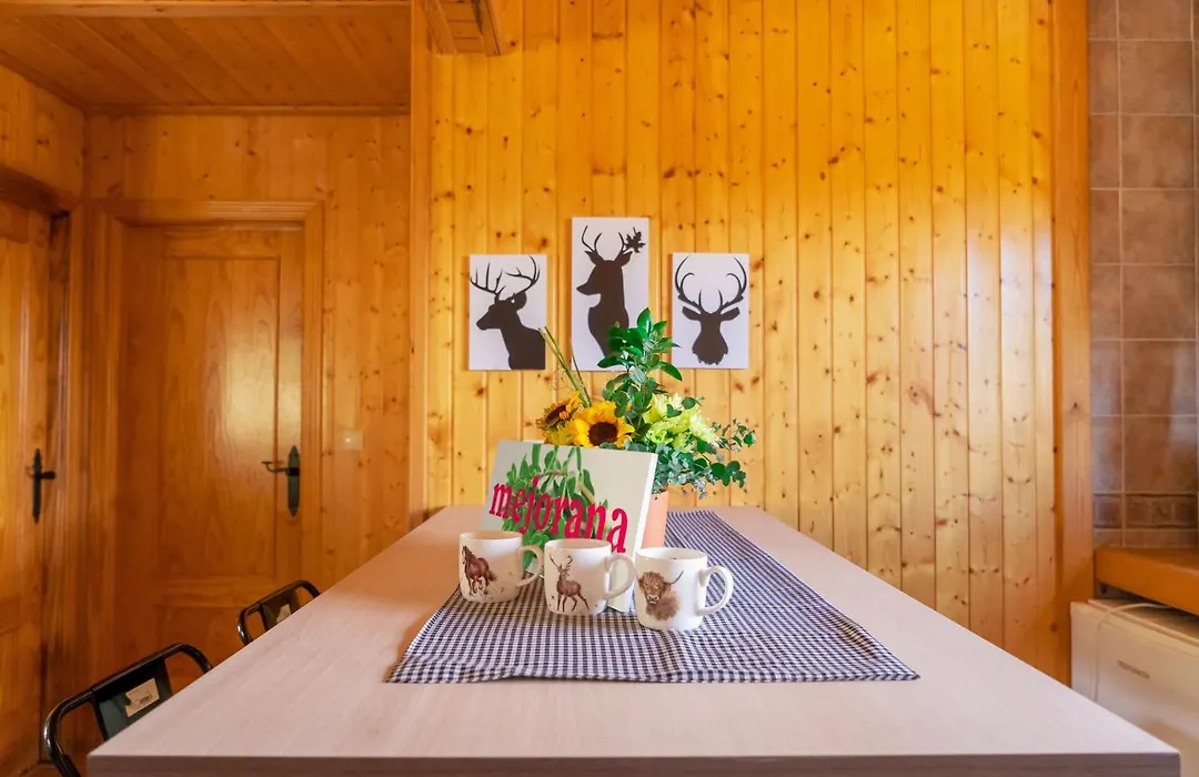 Aldea Los Odres - Cabañas de Madera de 1ª recién Reformadas con Piscina y BBQ Privada-1