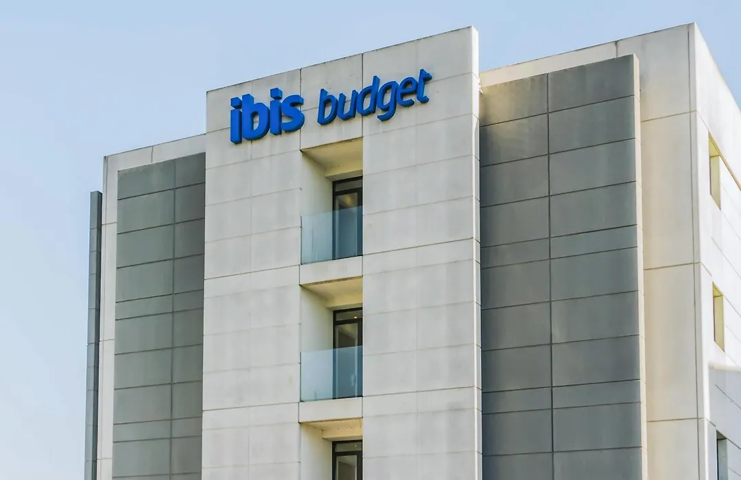 Ibis Budget Girona Costa Brava-1