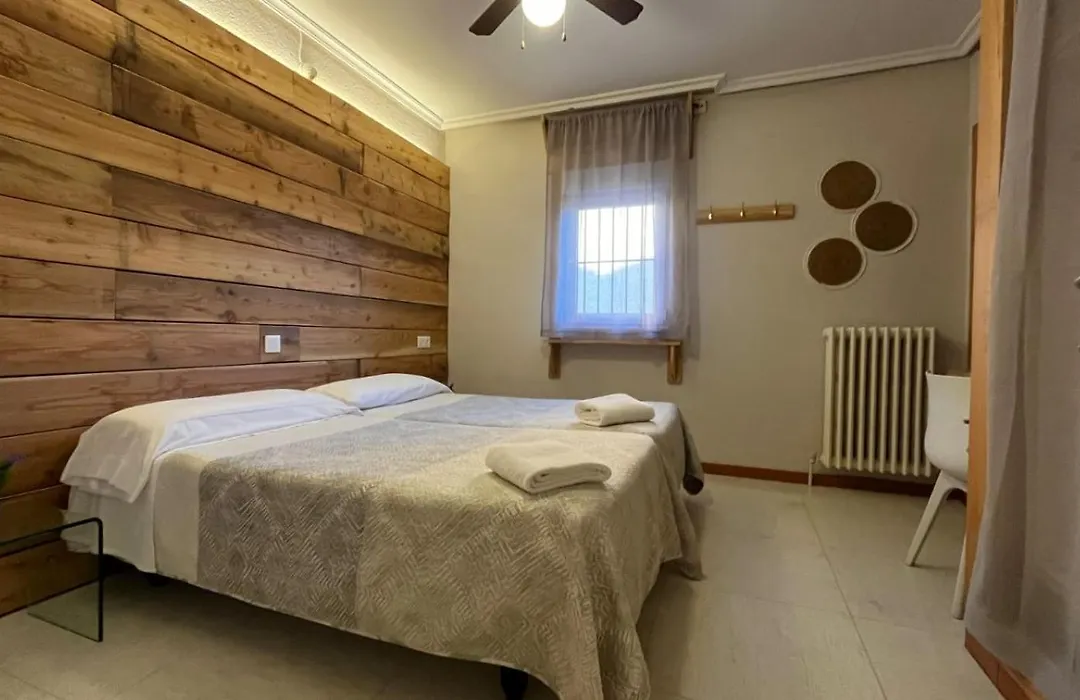 Hostal Ochoa-1