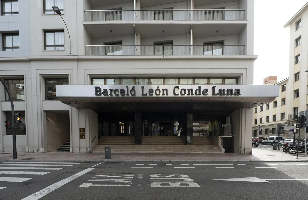 Barcelo Leon Conde Luna-1