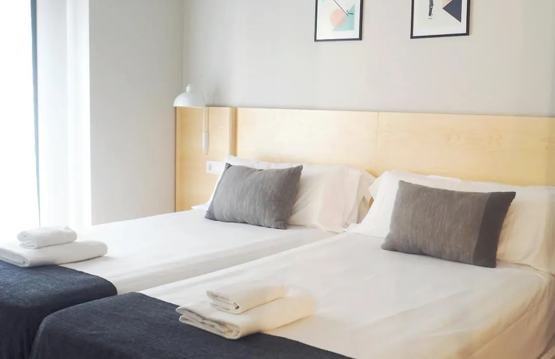 Apartamentos Laurel-1