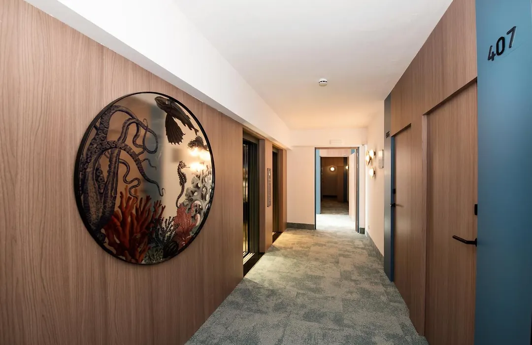 Occidental Vigo-1