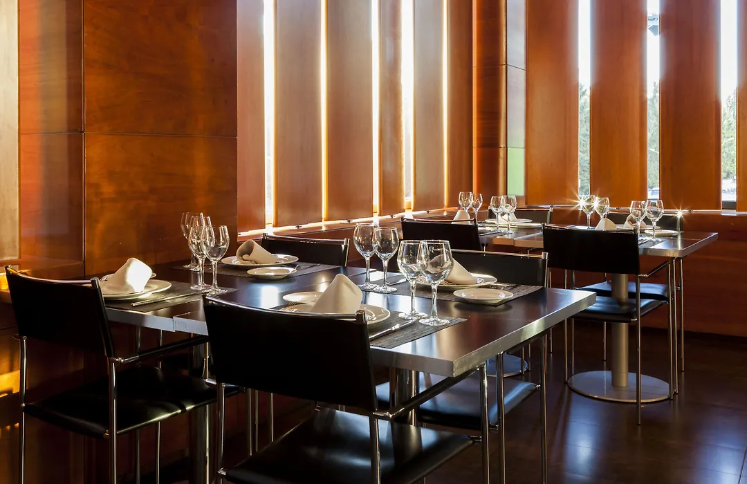 Ac Hotel Ponferrada By Marriott-1