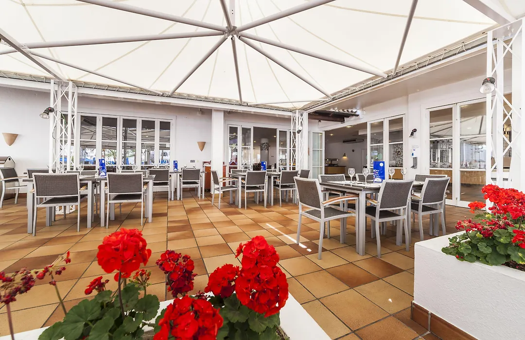 Globales Aparthotel Bouganvilla-1
