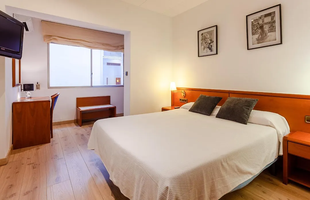 Hotel Trave-1