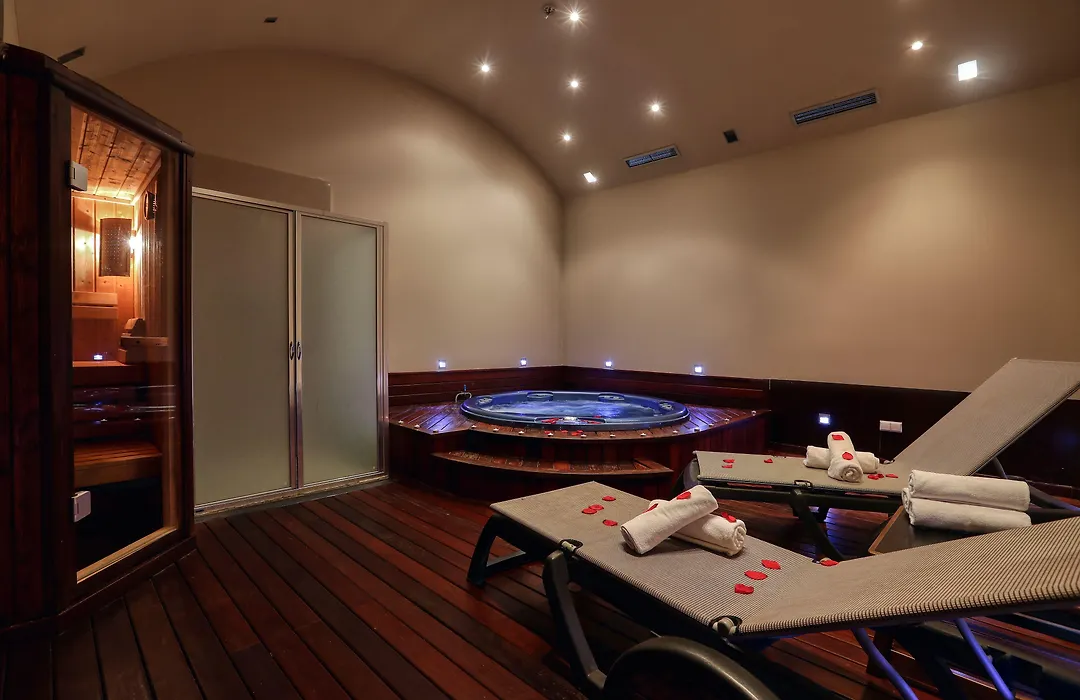 Guitart La Molina Aparthotel&Spa-1