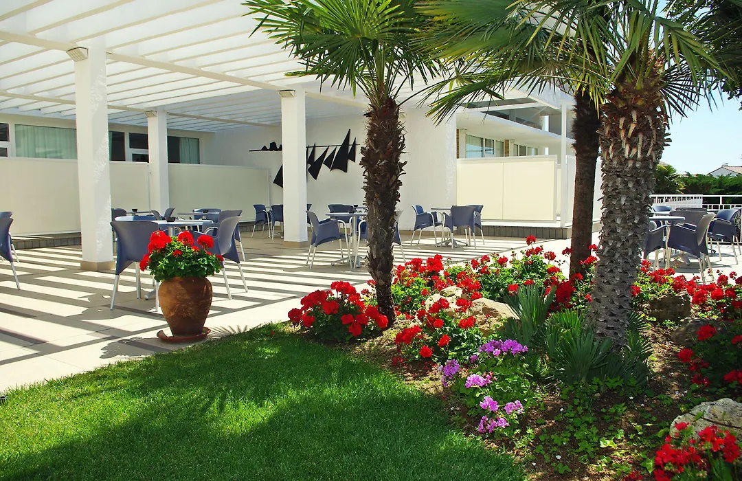 Hotel Alga-1