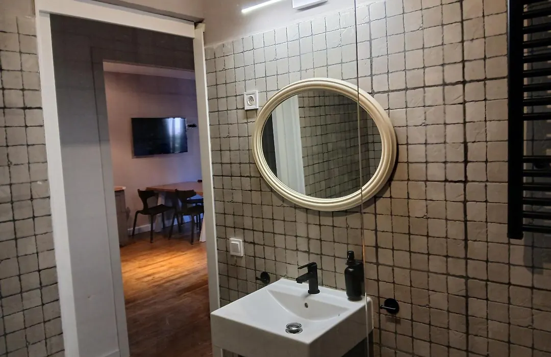 Apartamentos Casa Melé 2, Parking Privado Opcional-1