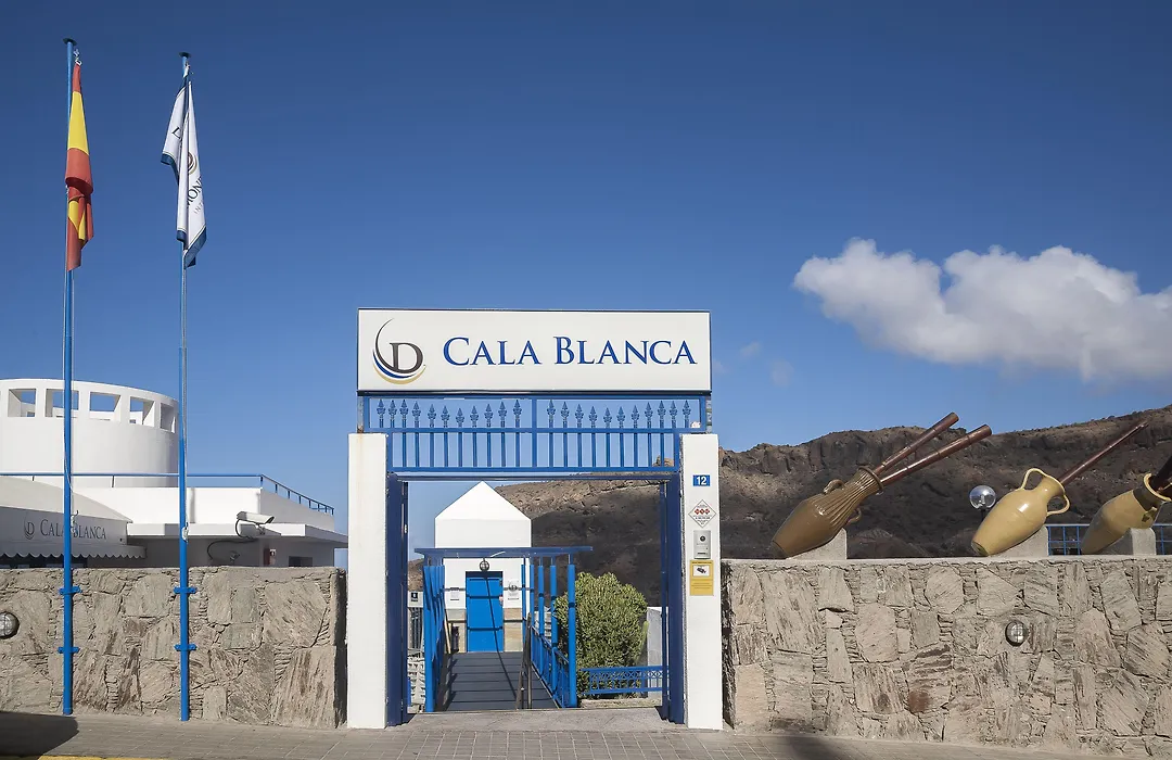 Club Cala Blanca-1