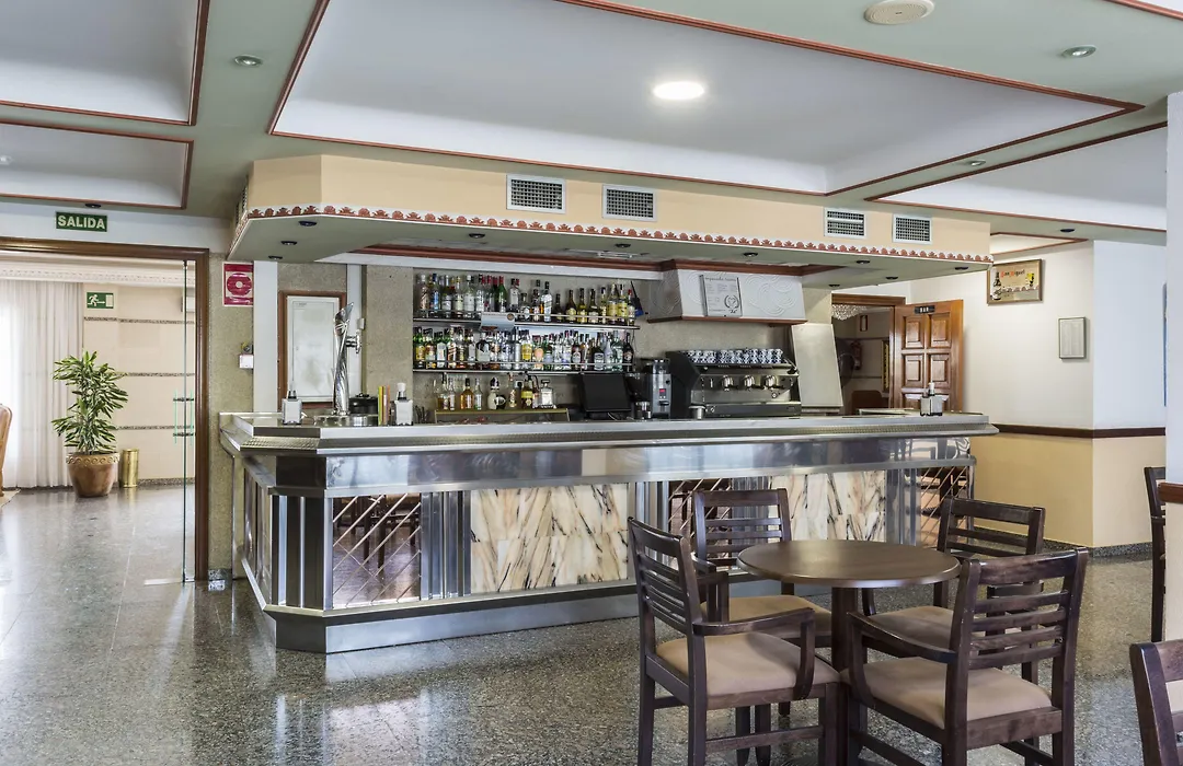 Hotel Nuevo Vichona-1