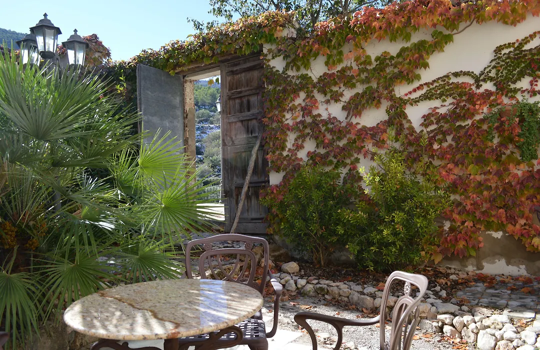 Eco Hotel Con Encanto Masia La Mota B&B-1