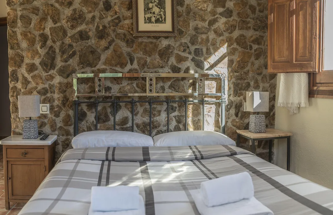 Hotel Rural Fuente La Teja-1