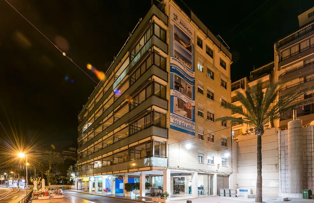 Flats Friends Atlantida-1