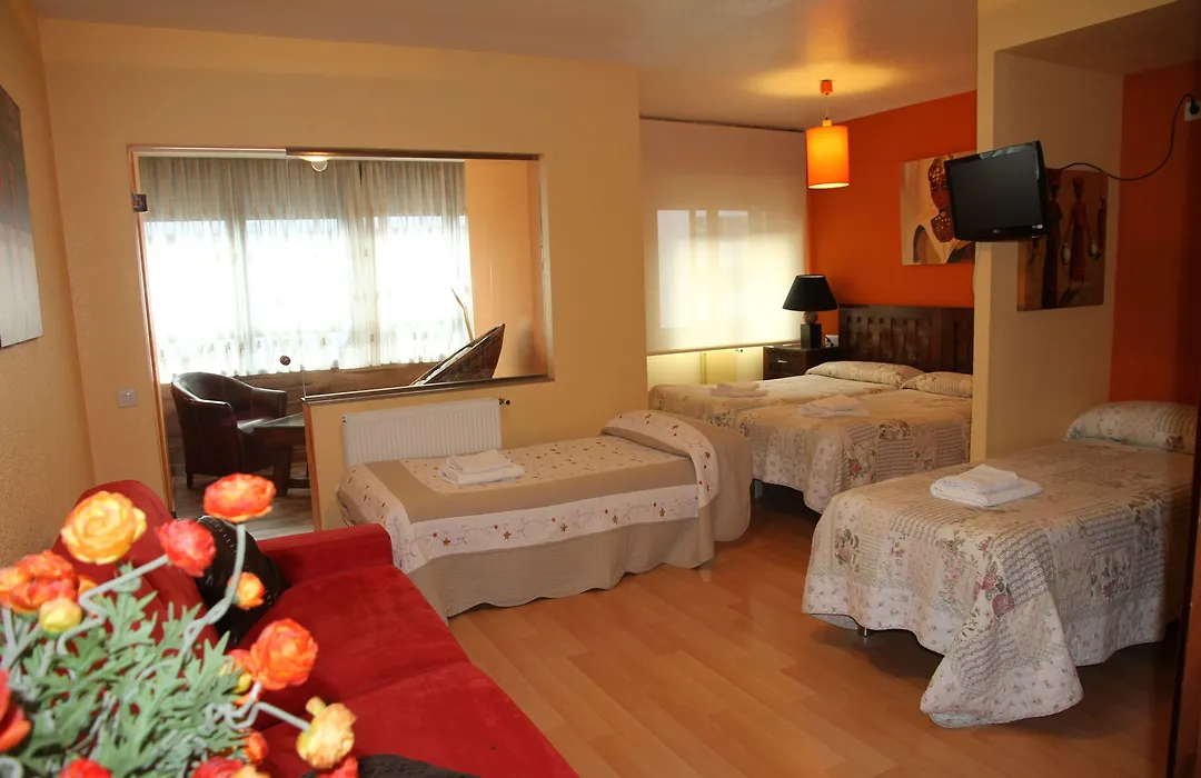 Hostal Acella-1