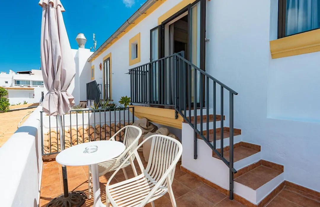Hostal La Savina-1