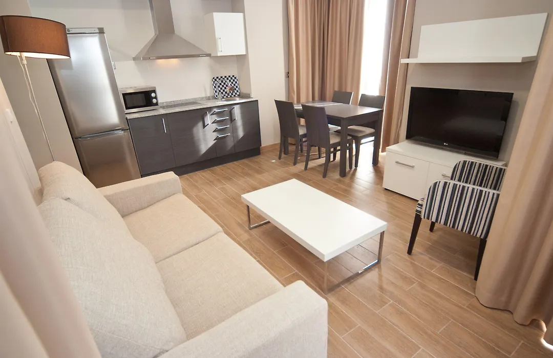 Apartahotel & Spa Jacetania-1