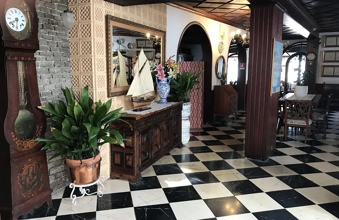 Hostal Cas Bombu-1