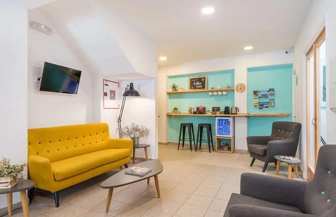 Hostal Jume - Urban Rooms-1