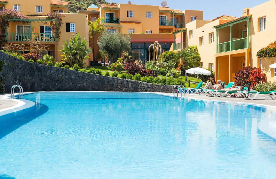 Apartamentos La Caleta-1