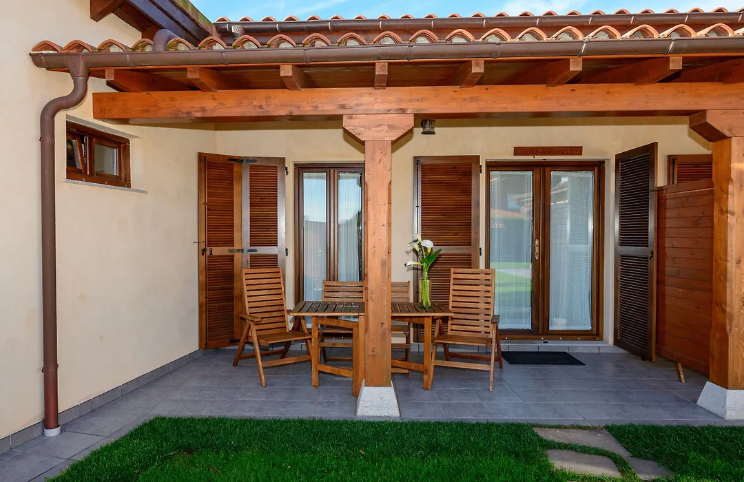 Casona de Llanorrozo Apartamentos Rurales-1