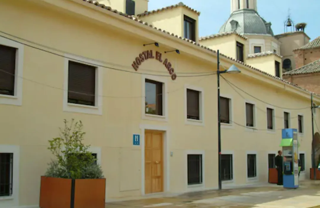Hostal El Arco-1