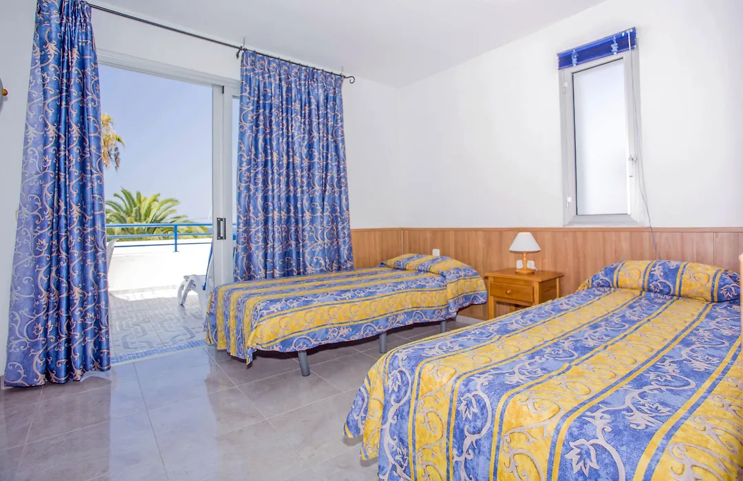 Apartamentos Puerto Colon Club-1