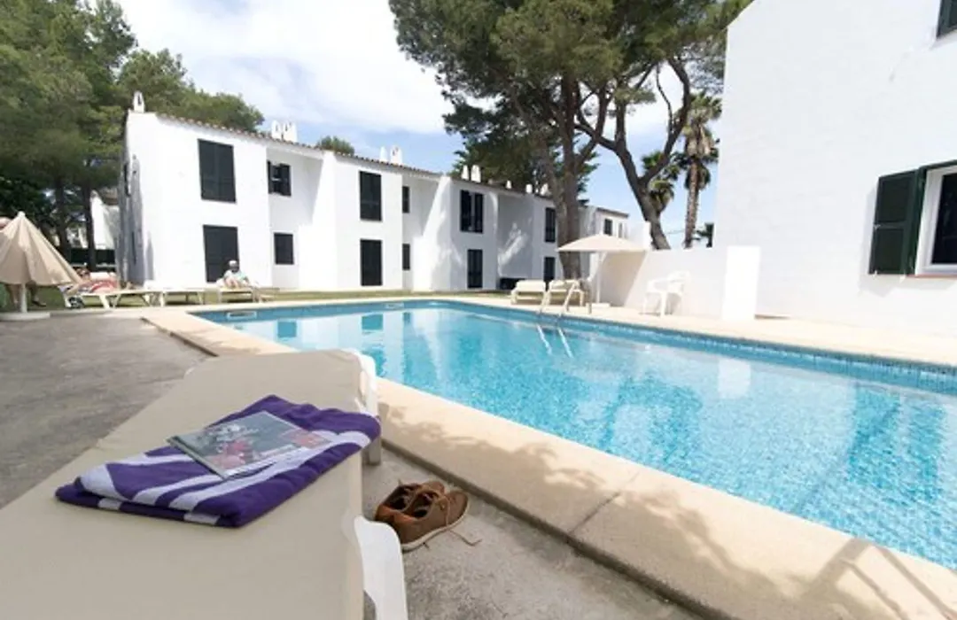 Apartamentos Cala Blanca-1