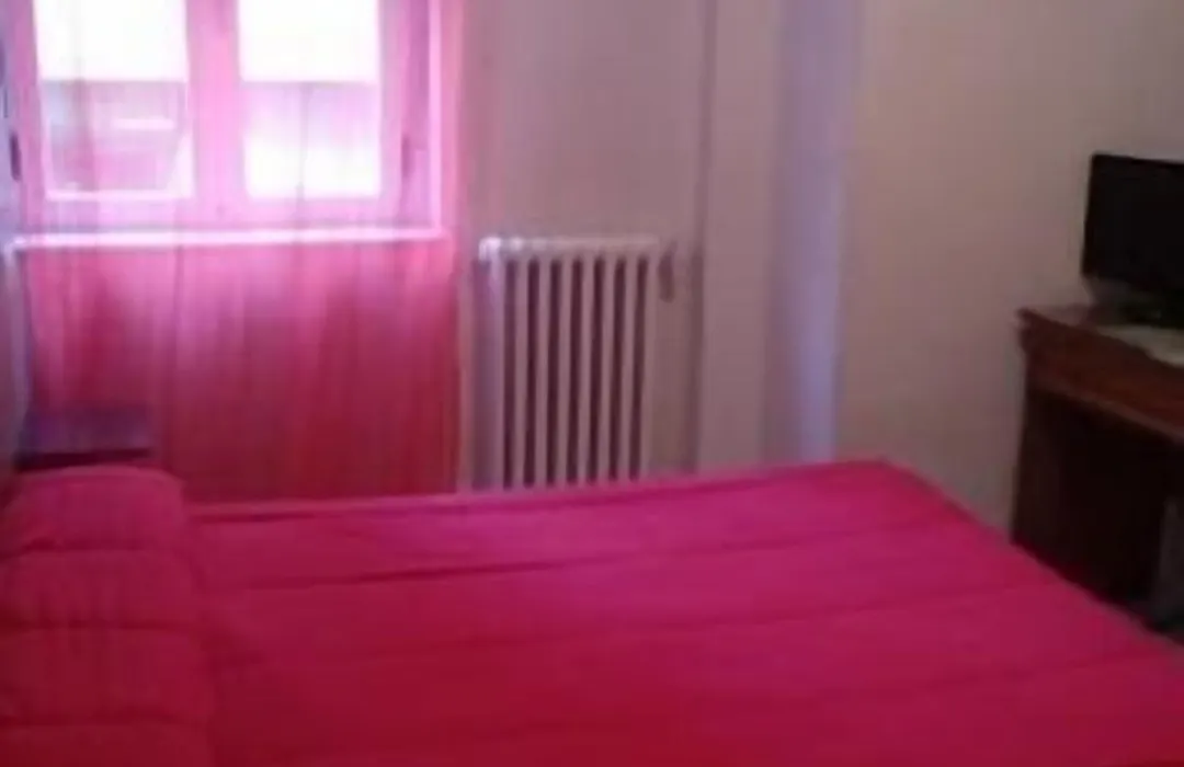 Hostal Uría-1