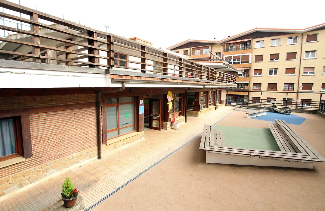 Albergue Trinkete Etxea-1