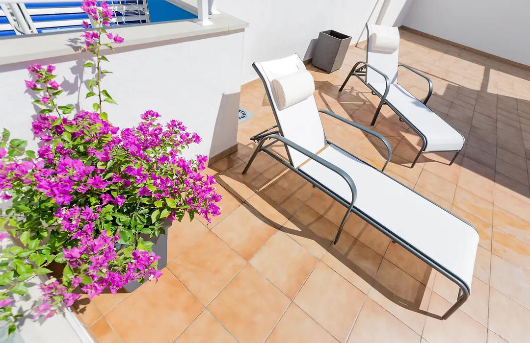 Bajondillo Beach Cozy Inns (Adults Only)-1