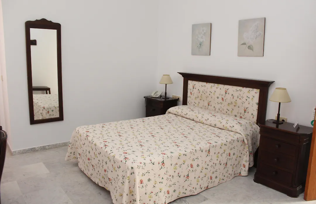 Hotel Tugasa Casa Palacio Medina Sidonia-1