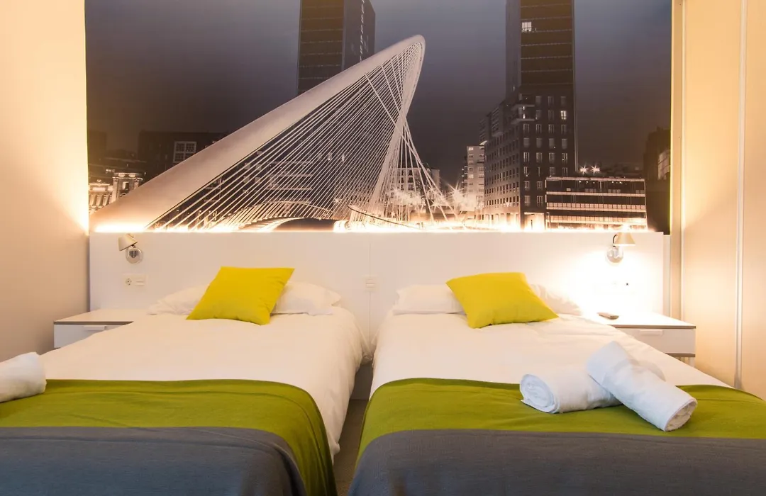 Bilbao City Rooms-1
