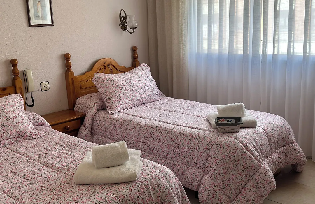 Hotel Covadonga-1