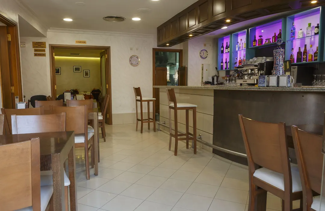 Hotel Restaurante Elisardo-1