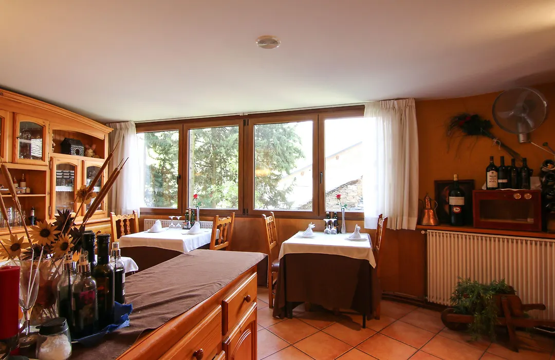 Roch Hotel-1