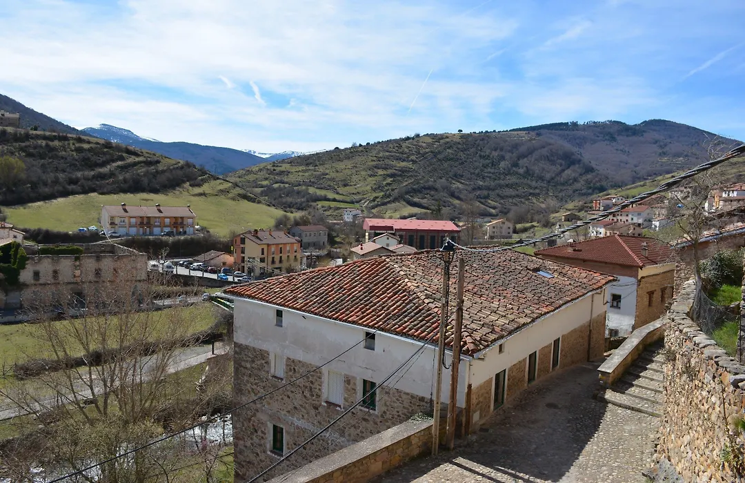 Posada Hoyos de Iregua-1
