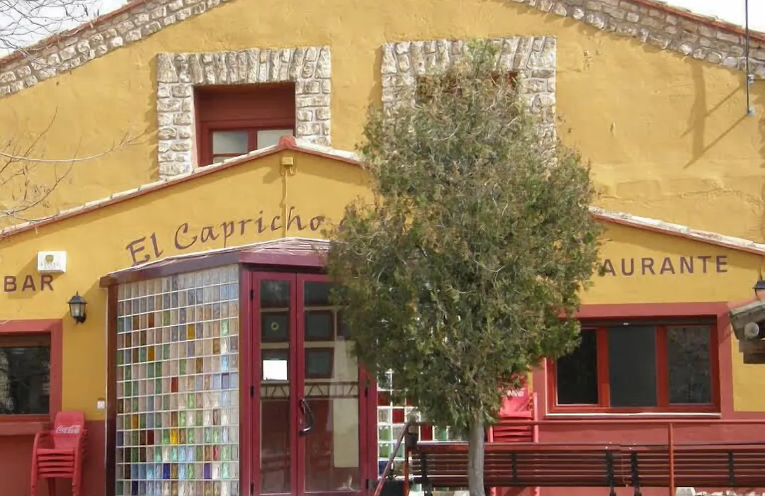 Hotel Rural Capricho de Goya-1