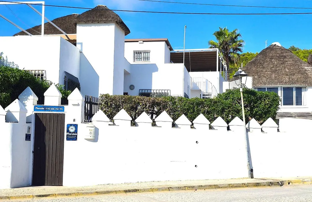 Mandala Bungalows - Adults Only-1