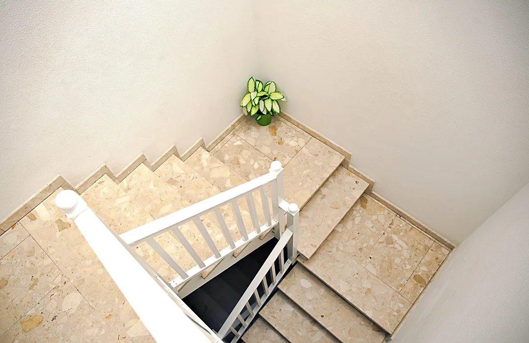 Hitide Hotel-1