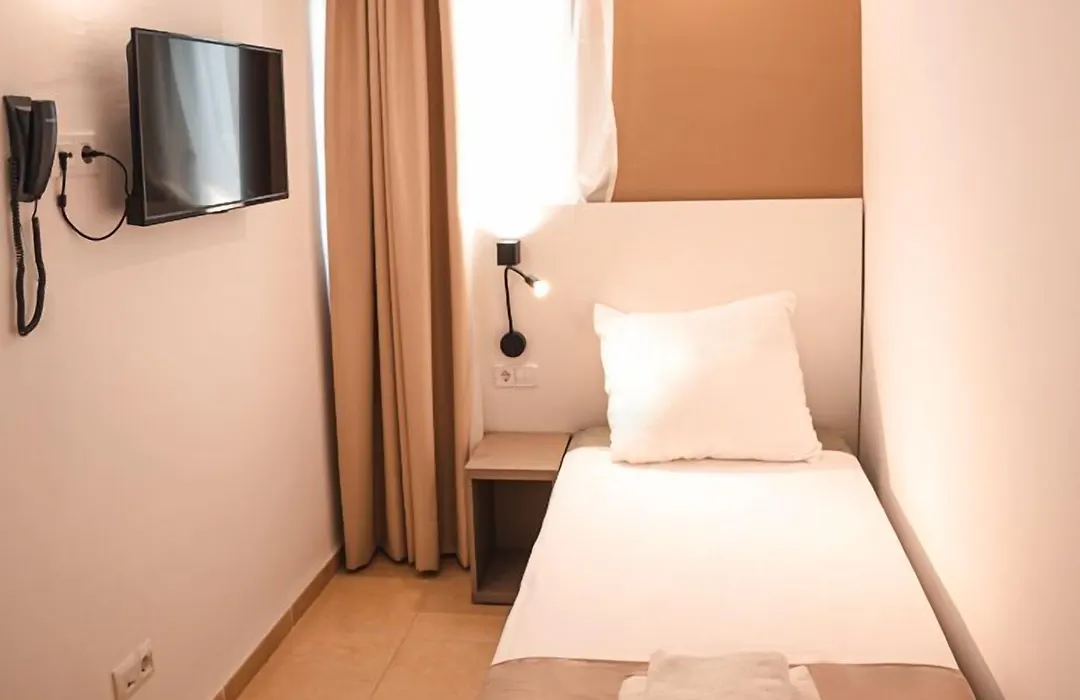 Planet Hotels Blue - Adults Only 16 Years-1