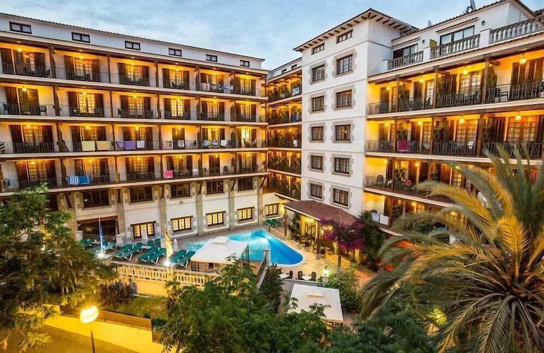 Hotel La Carolina-1