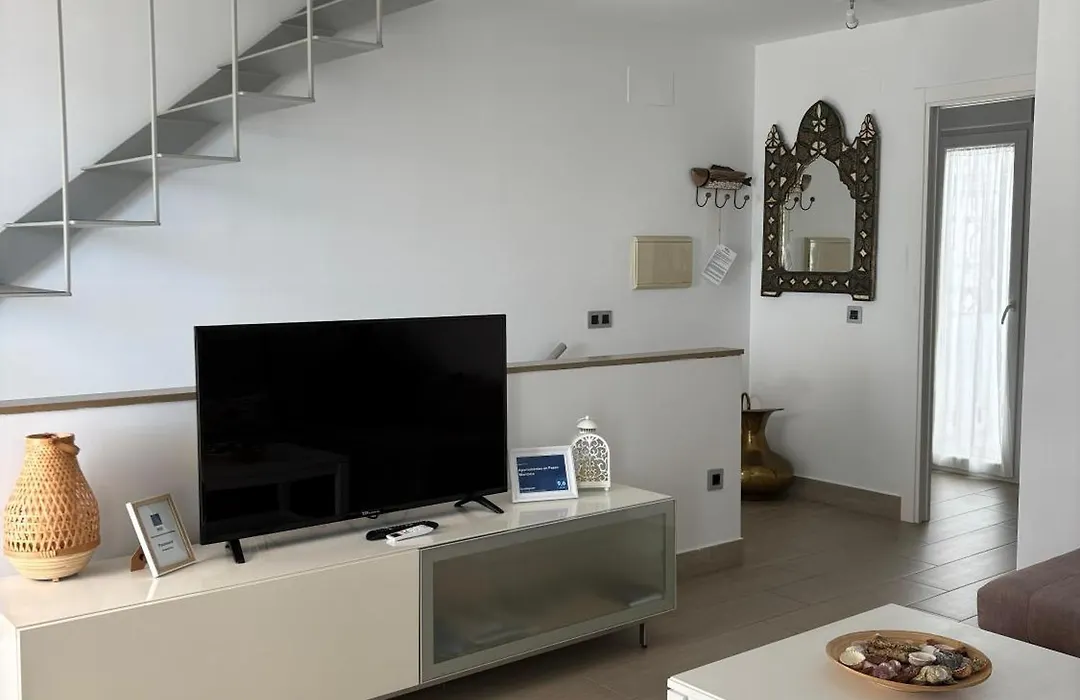 Apartamentos en Paseo Maritimo-1