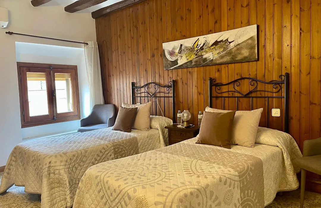 Hostal I Apartaments Populetus-1