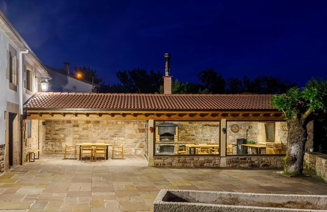 La Casa De Los Pedros-1